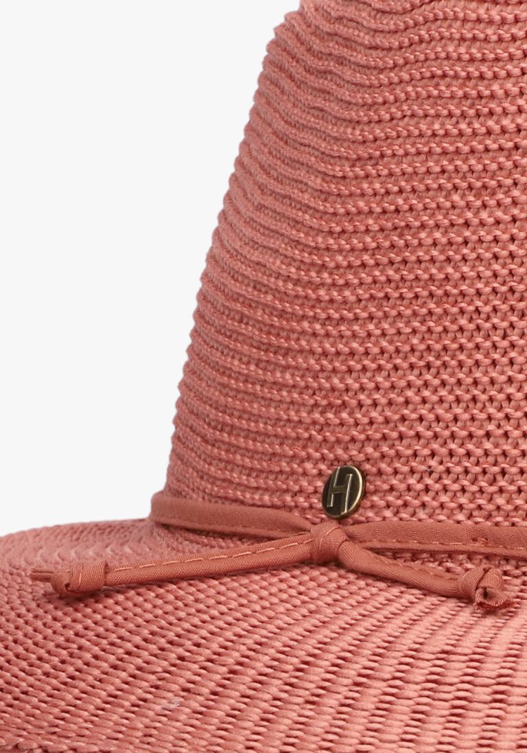 roze house of ord hoed gilly hat