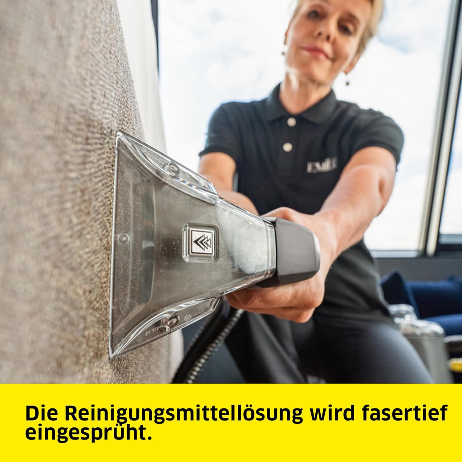 Kärcher Waschsauger Puzzi 8/1, leistungsstark, für die Reinigung von Polstern, Fleckentfernung auf textilen Flächen, inkl. ergonomischer, kurzer Polsterdüse