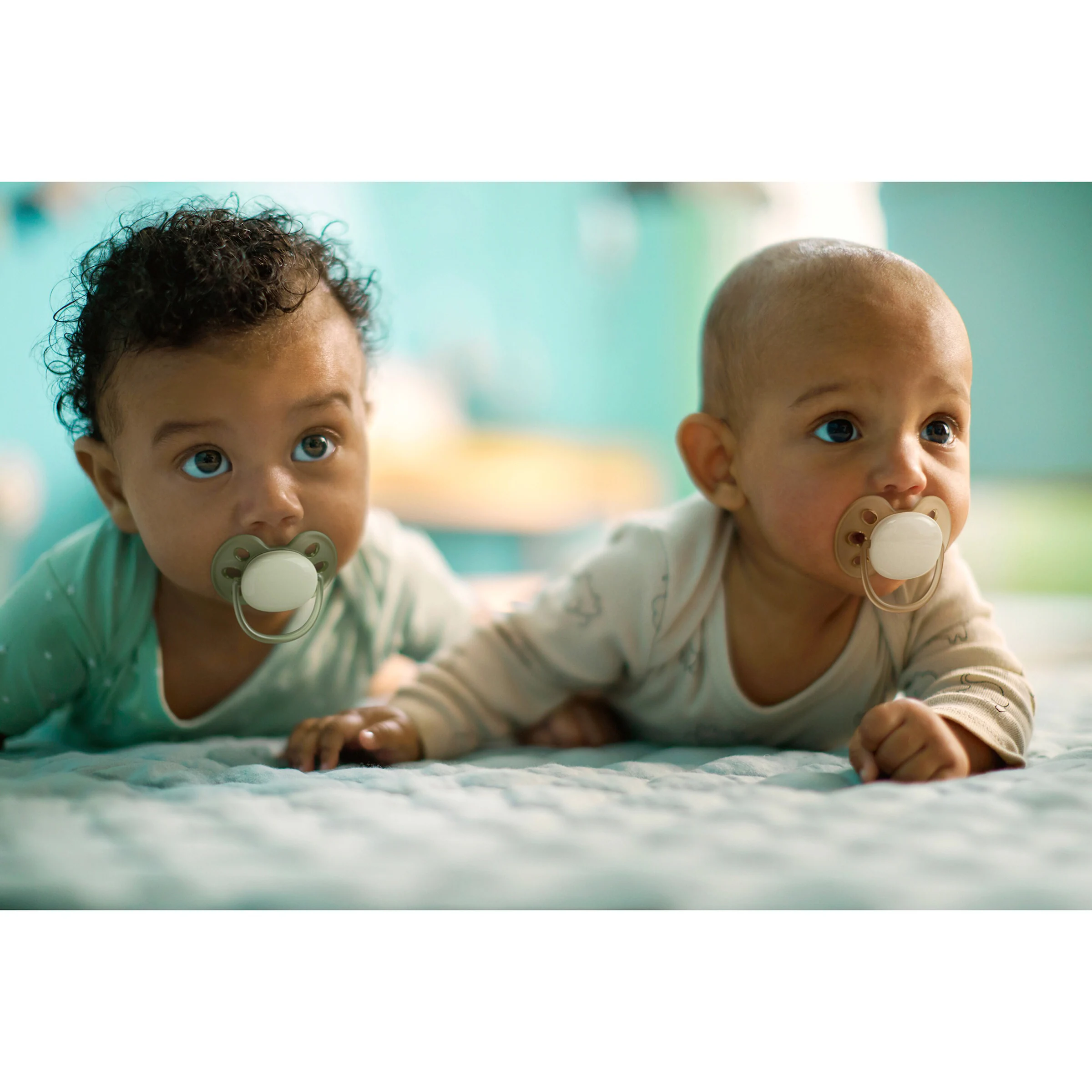 Philips Avent 2er-Pack Schnuller ultra soft, 0-6M beige/grün