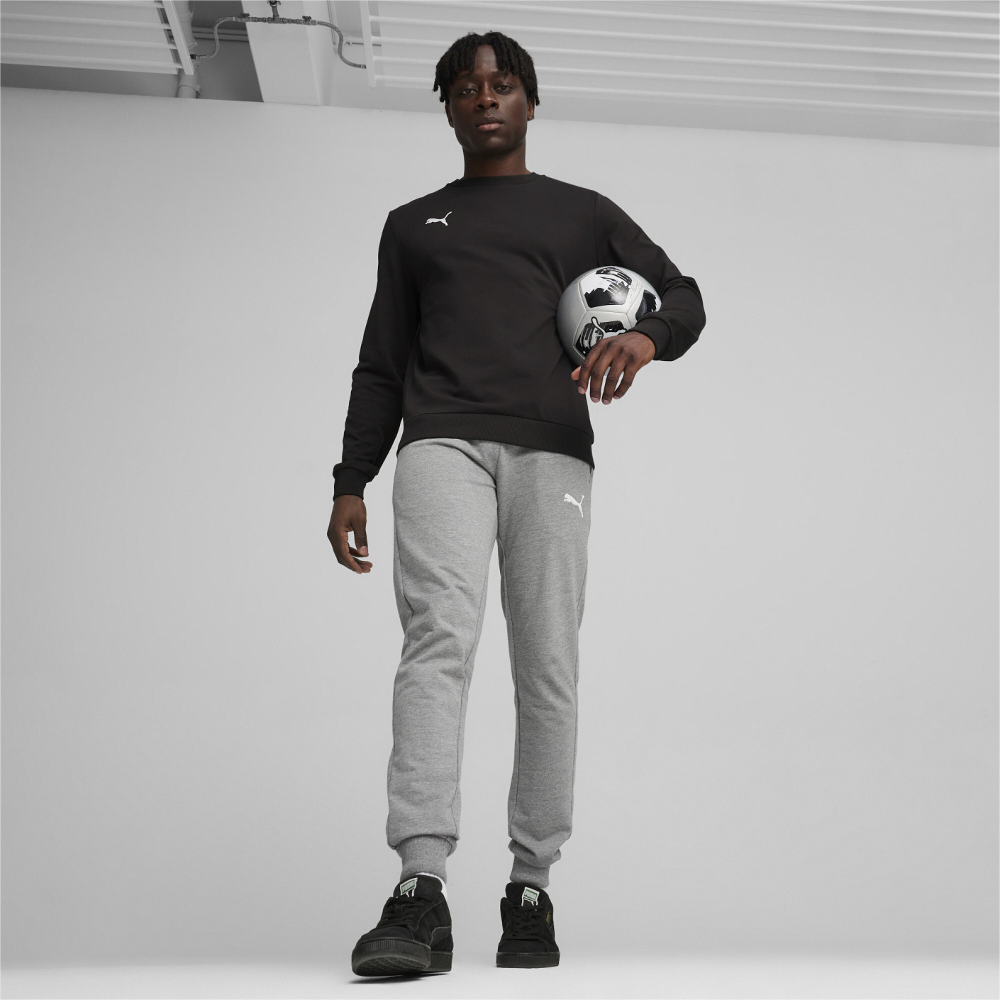 PUMA teamGOAL Casuals Crew Sweater Zwart Wit