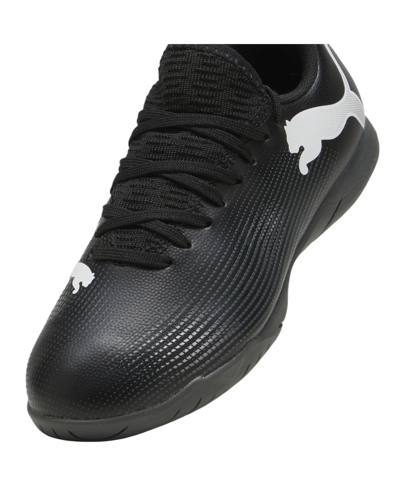 PUMA FUTURE 7 Play IT Halle Eclipse Jr Kids Schwarz Weiss F02
