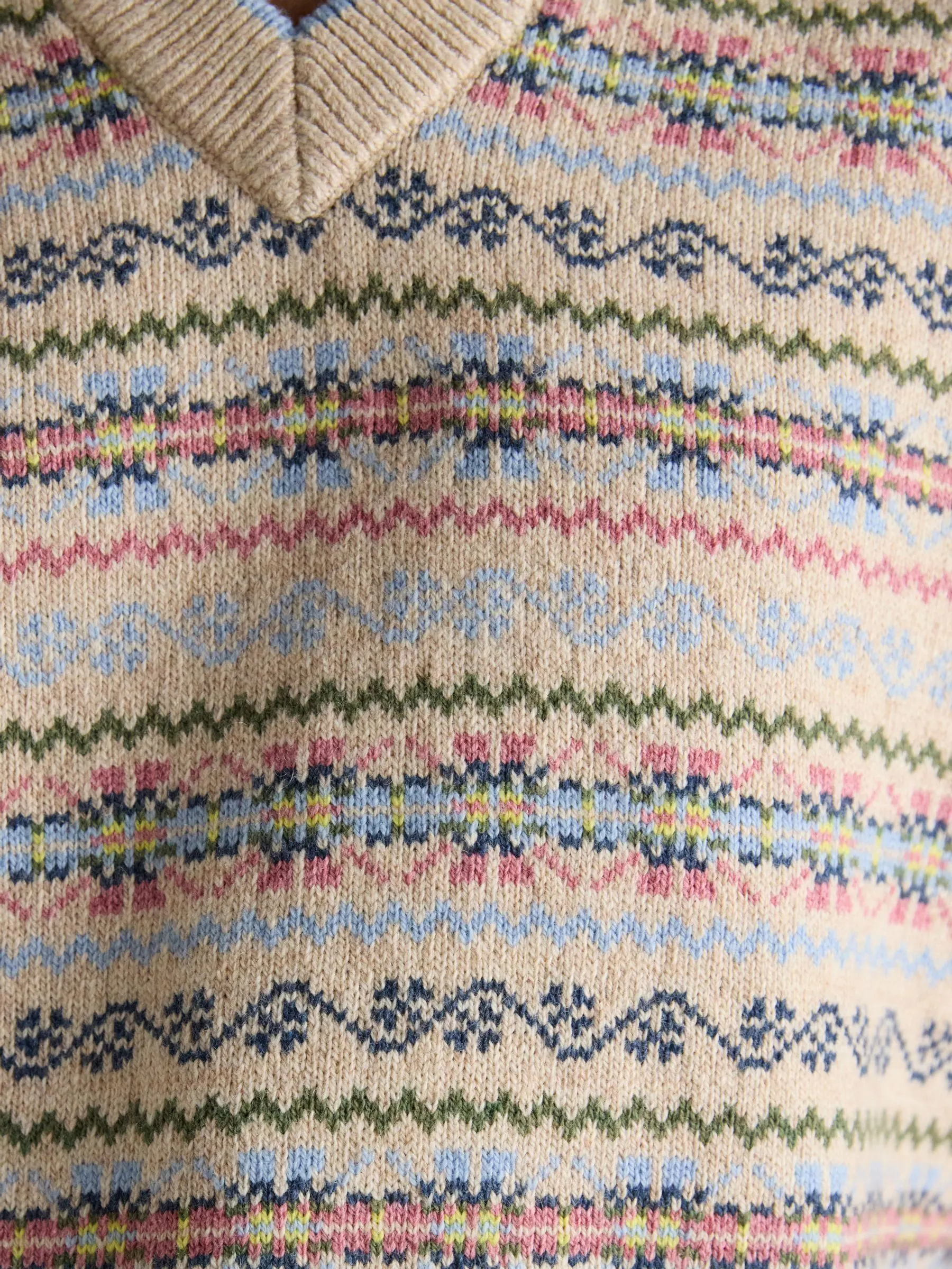 Crème - Joules Islay V Neck Fair Isle Cotton Rich Knitted Vest