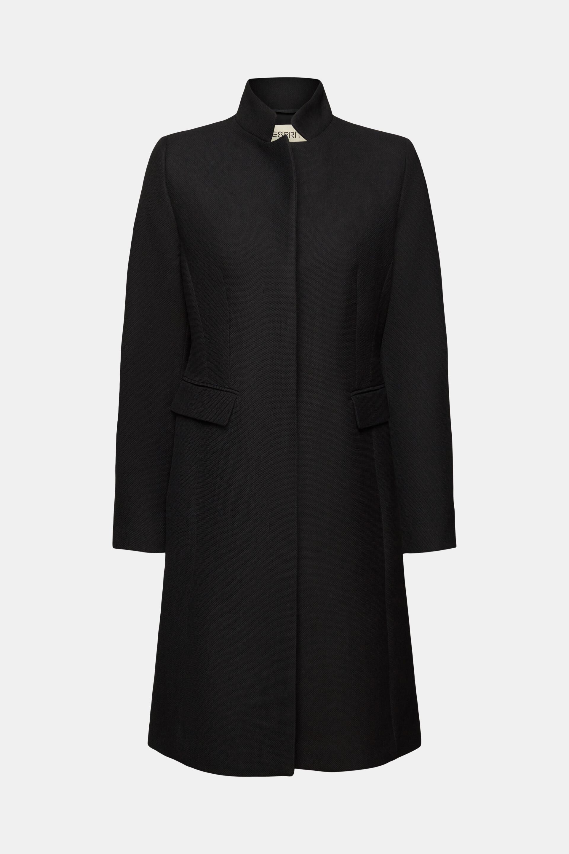 Manteau à col à revers inversé