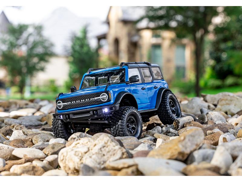 Traxxas Scale Crawler TRX-4M Ford Bronco 21 Blau, RTR, 1:18 TRX-4 Performance im Mini-Format