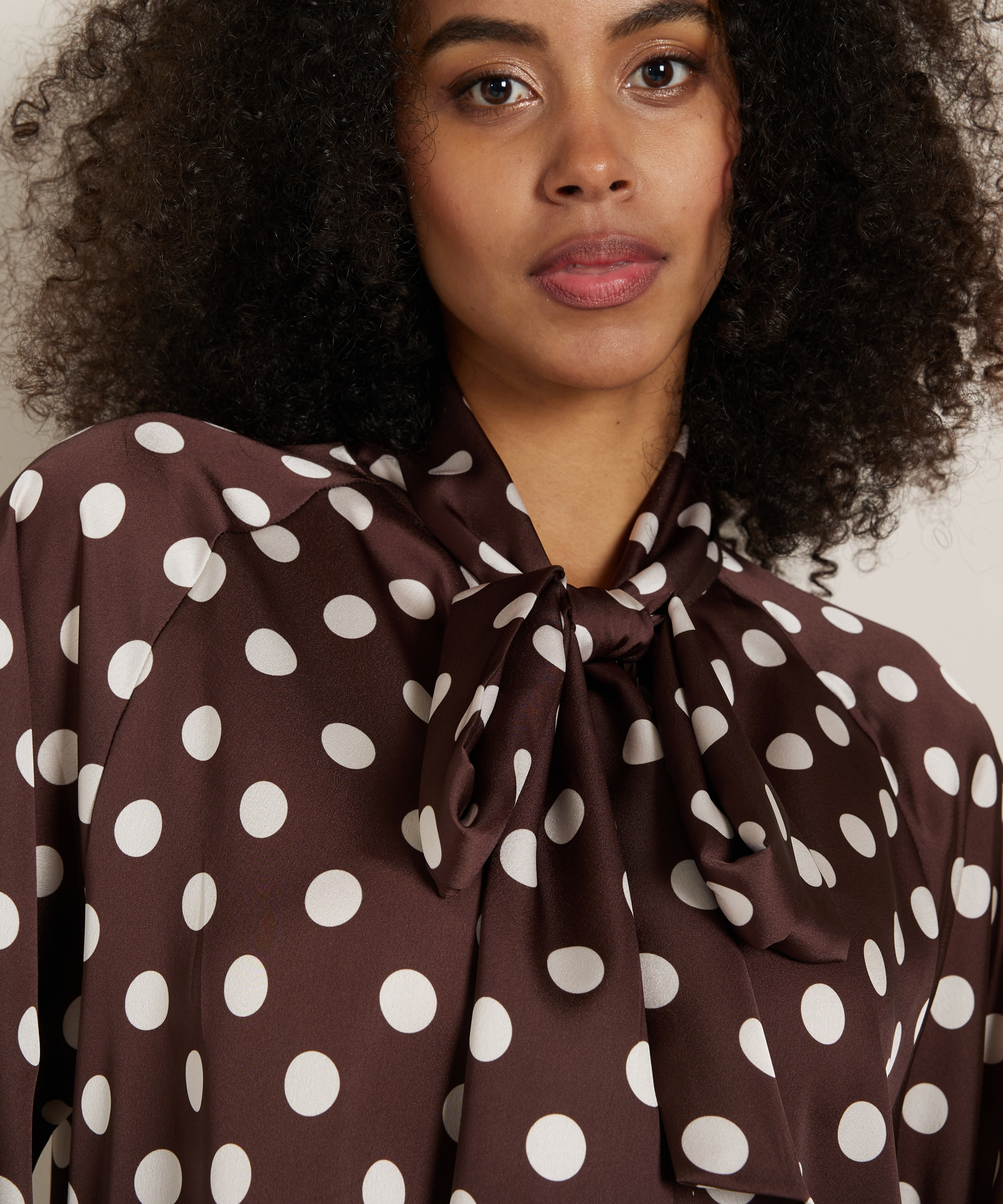 stippen blouse met strik