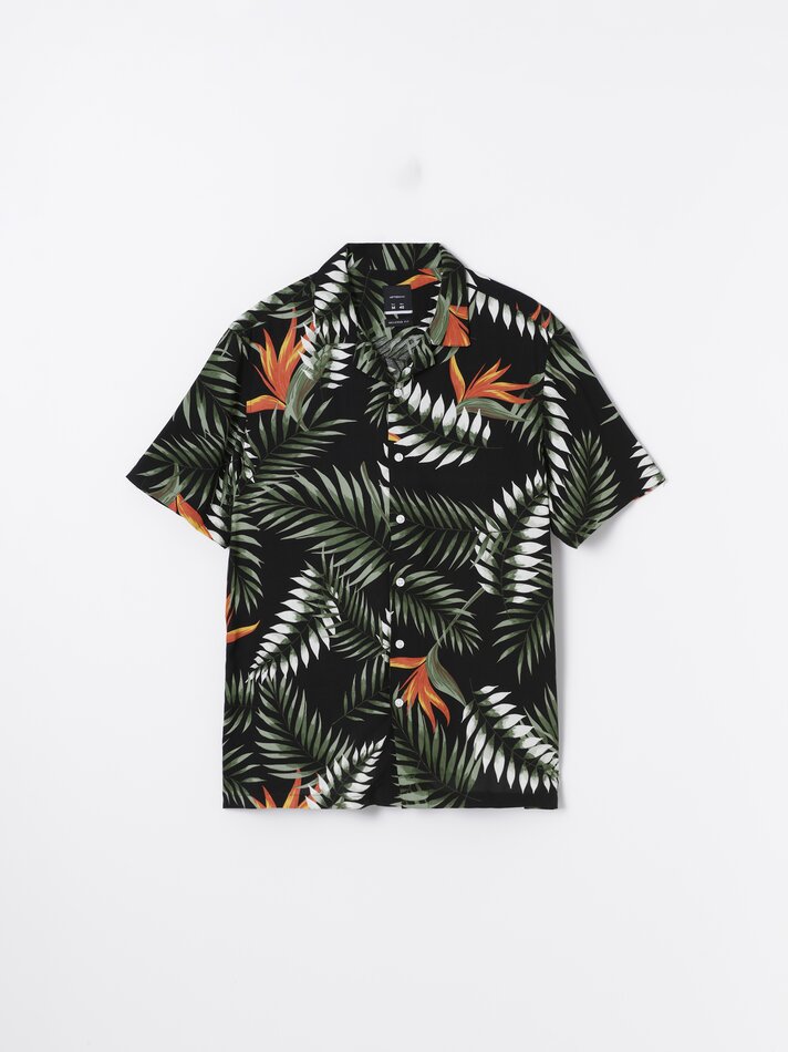 Camisa de manga curta em viscose estampada - Marengo