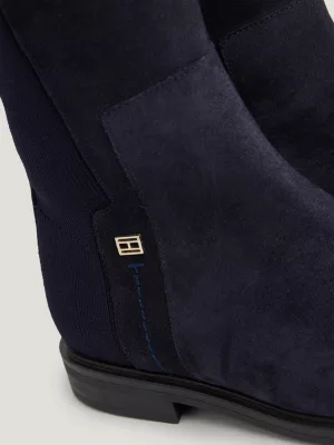 Botas essenciais de camurça até o joelho