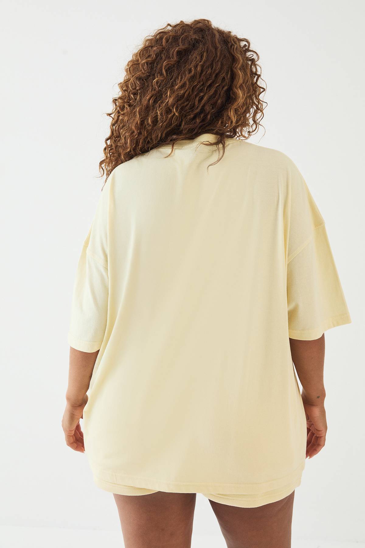 T-shirt Oversize Brodé Dsgn Studio Resort Club