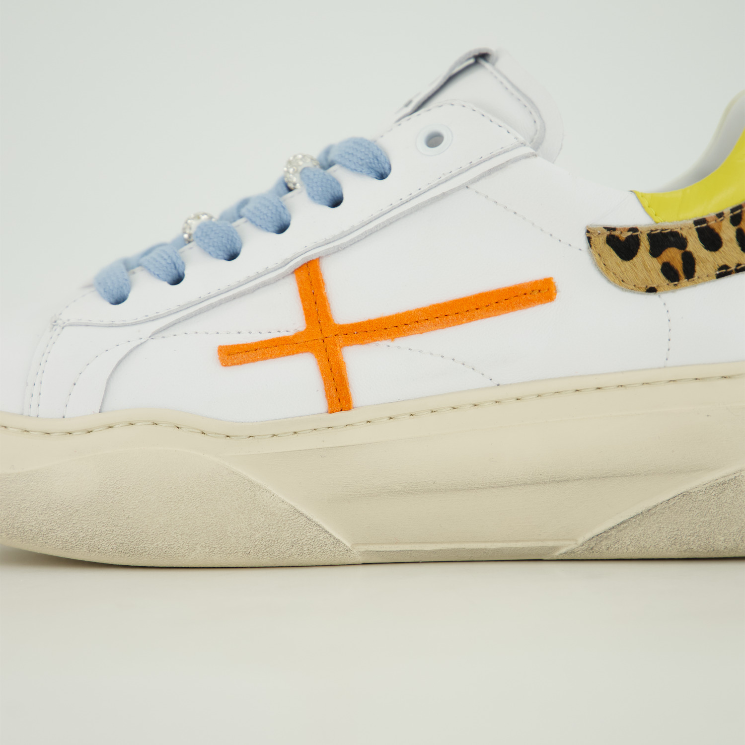 GIO+ Sneaker