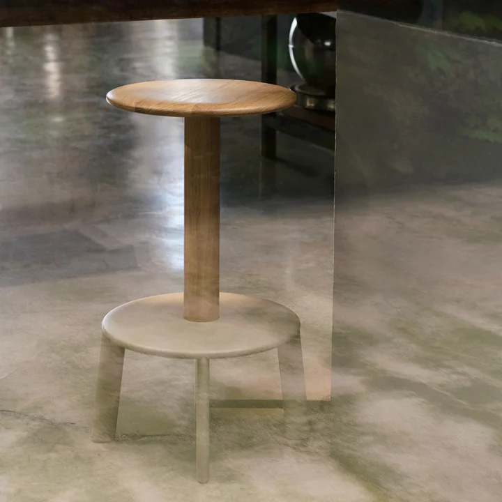 &Tradition - Massif AV39 Thekenhocker, Eiche dunkel gebeizt / warm black