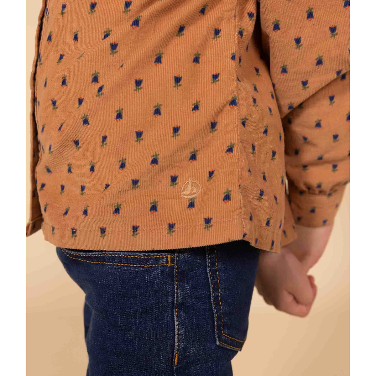 PETIT BATEAU<br>Camisa de veludo de manga comprida com delicada estampa floral