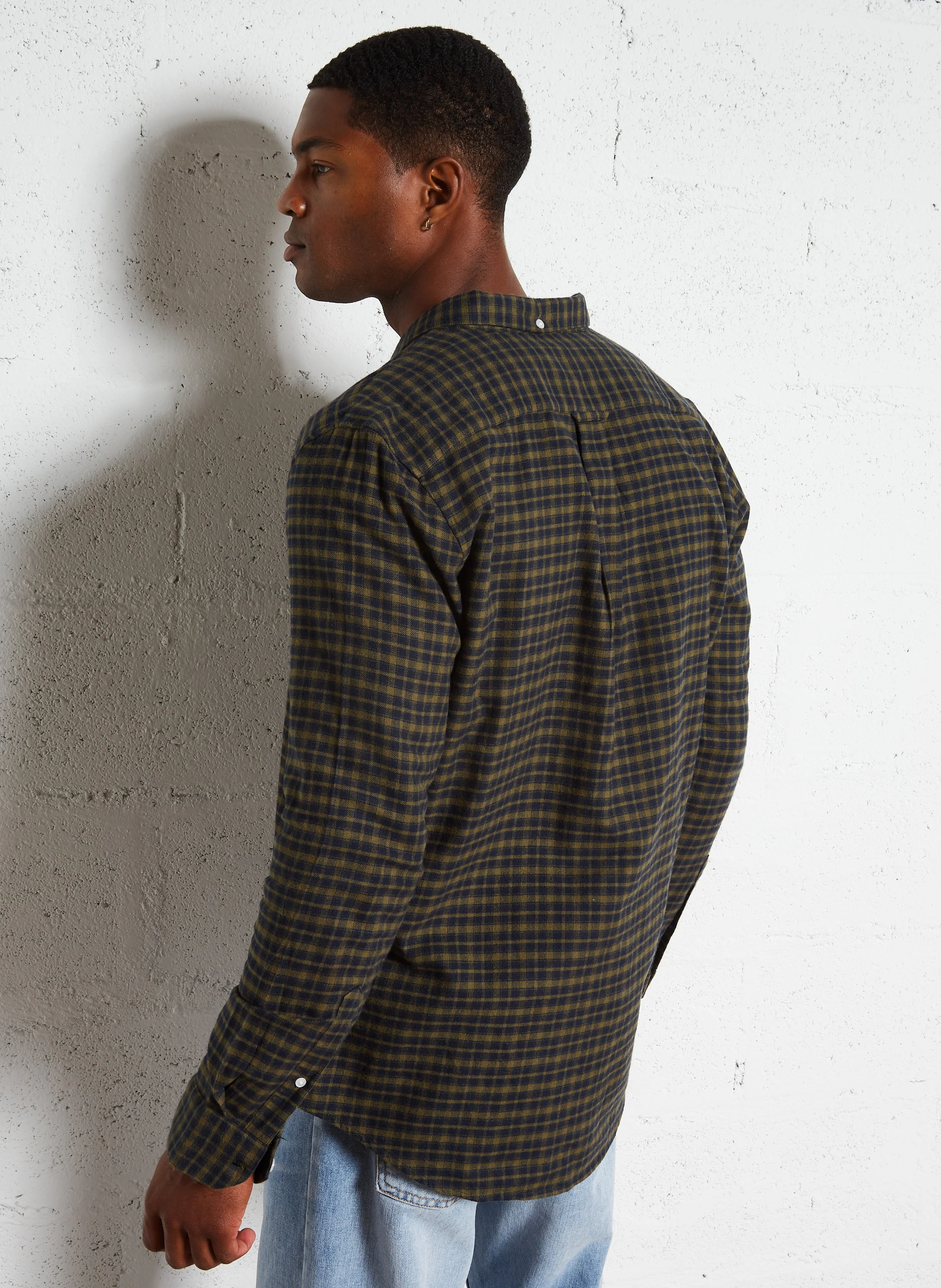 Pull regular-fit col rond brodé en laine | Bleu