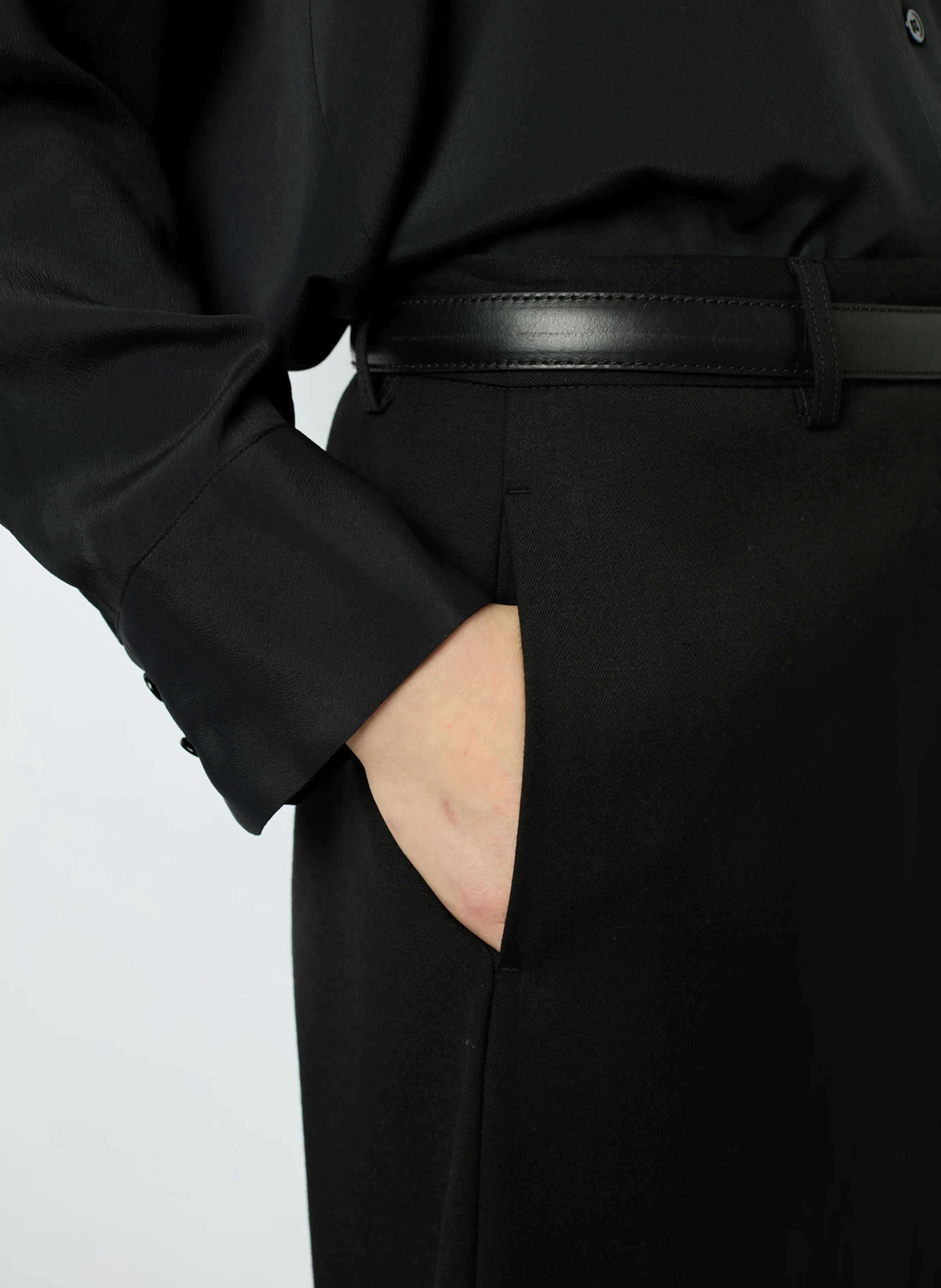 NEYLA - Short taille haute en laine mélangée | Noir