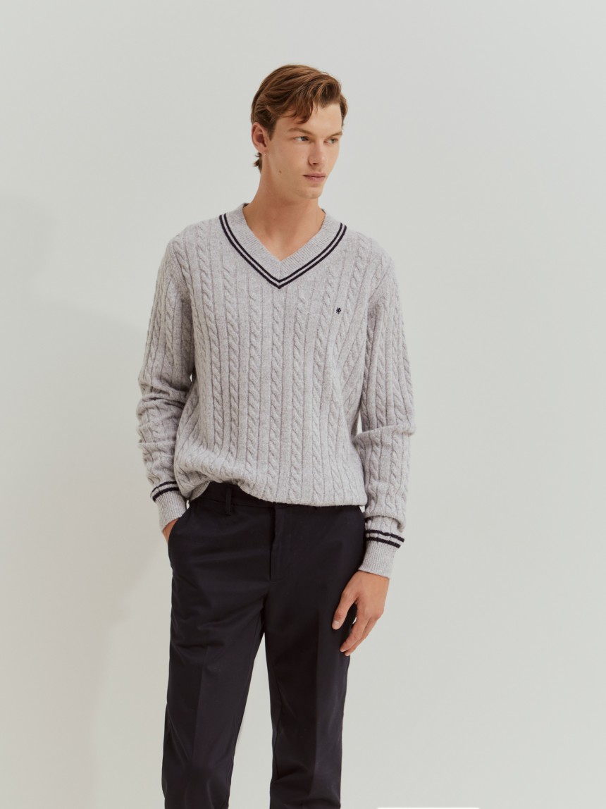 Calças chino slim fit vincadas