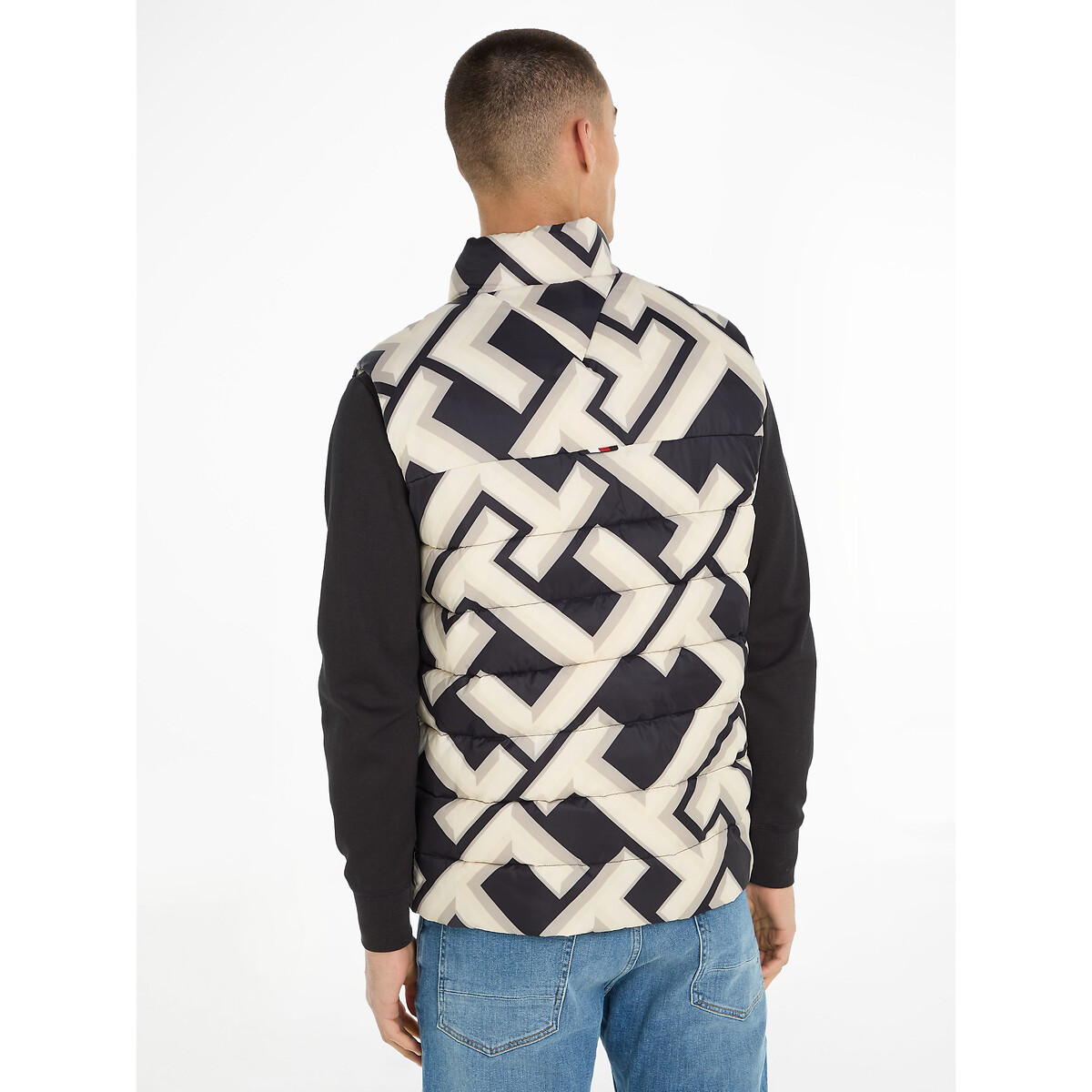 TOMMY HILFIGER<br>Colete estampado com monograma de Nova York