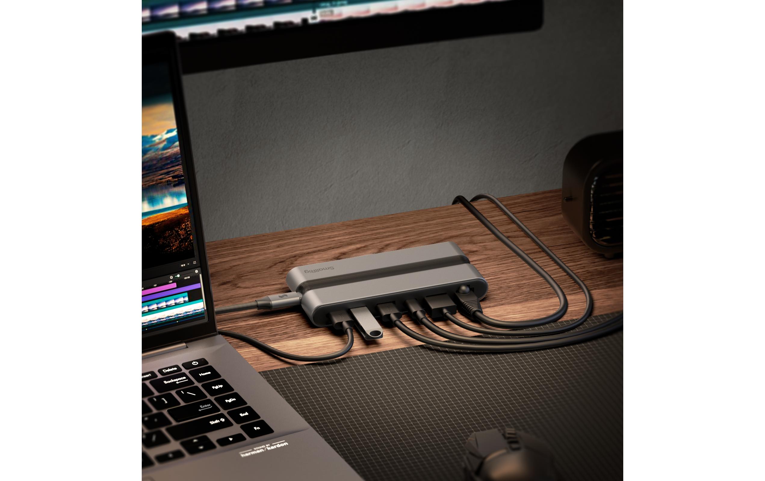 Dockingstation 9 in 1 CFexpress B<br>Vielseitige Docking Station für Fotografen