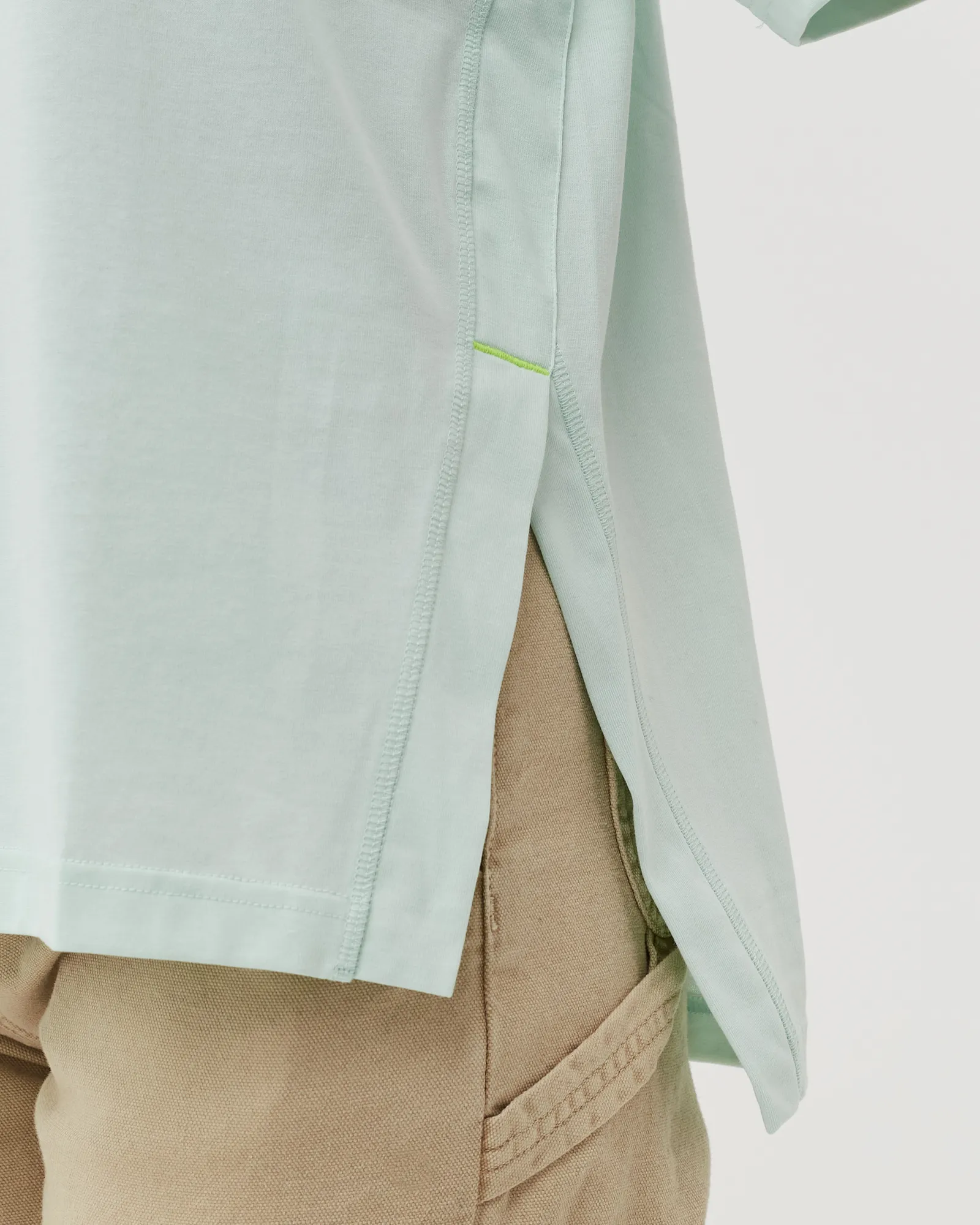New Balance WMNS All Terrain Graphic Tee