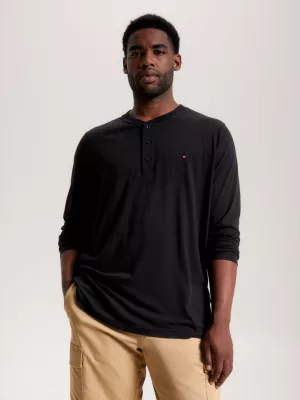 Camiseta Plus Henley de Manga Longa e Corte Slim