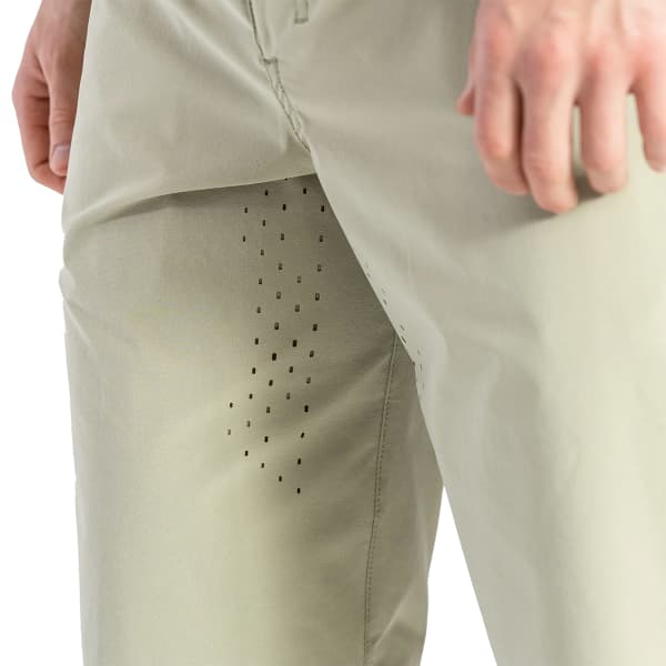 Short VTT ION SHORTS TECH LOGO MEN INFUSED-GREEN