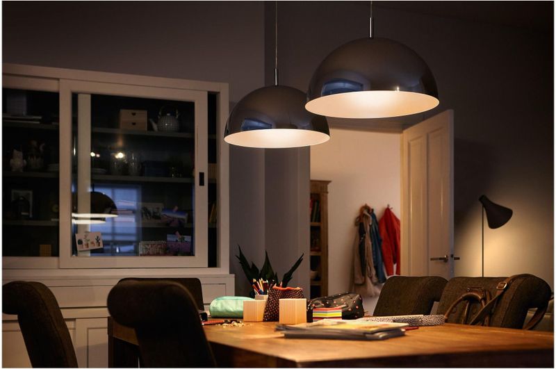 Philips - LED E27 - 23W - Warm Wit Licht - Niet Dimbaar