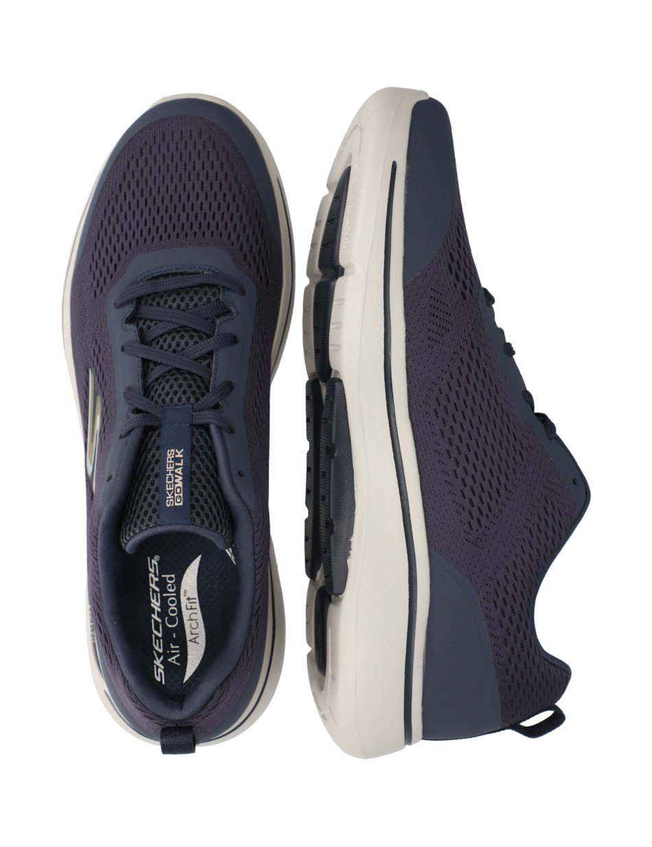 GO WALK ARCH FIT