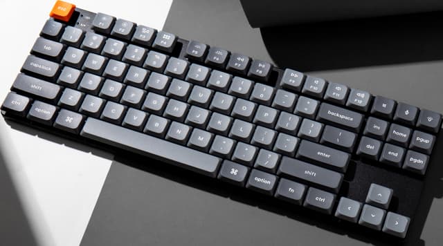 Keychron K1 Max gaming tastatur (Gateron, Low Profile, Brune Switches)