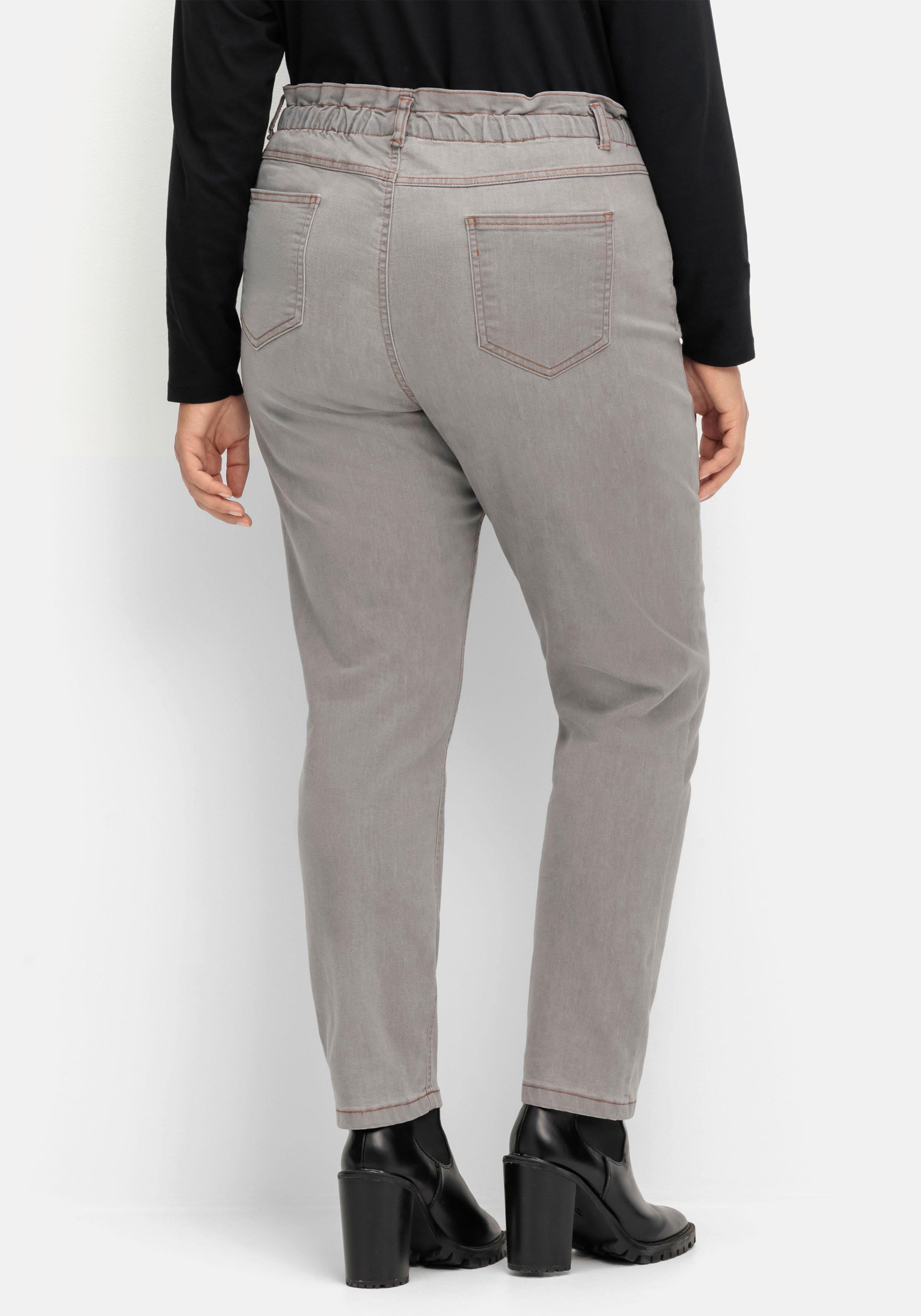 Gerade Jeans im extrahohen Paperbag-Schnitt