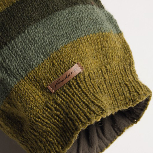 Pudelmütze grün gestreift, handgestrickt in Nepal günstig bestellen