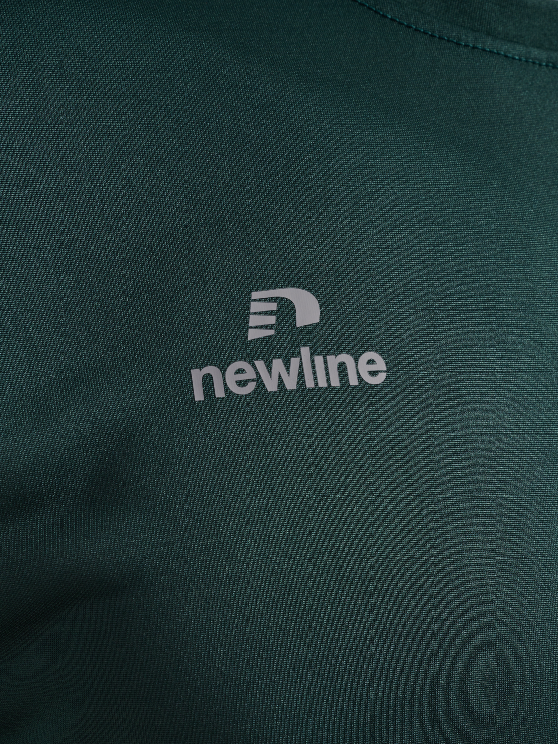 nwlBEAT T-SHIRT