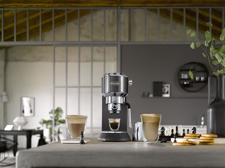 Delonghi EC885. GY
