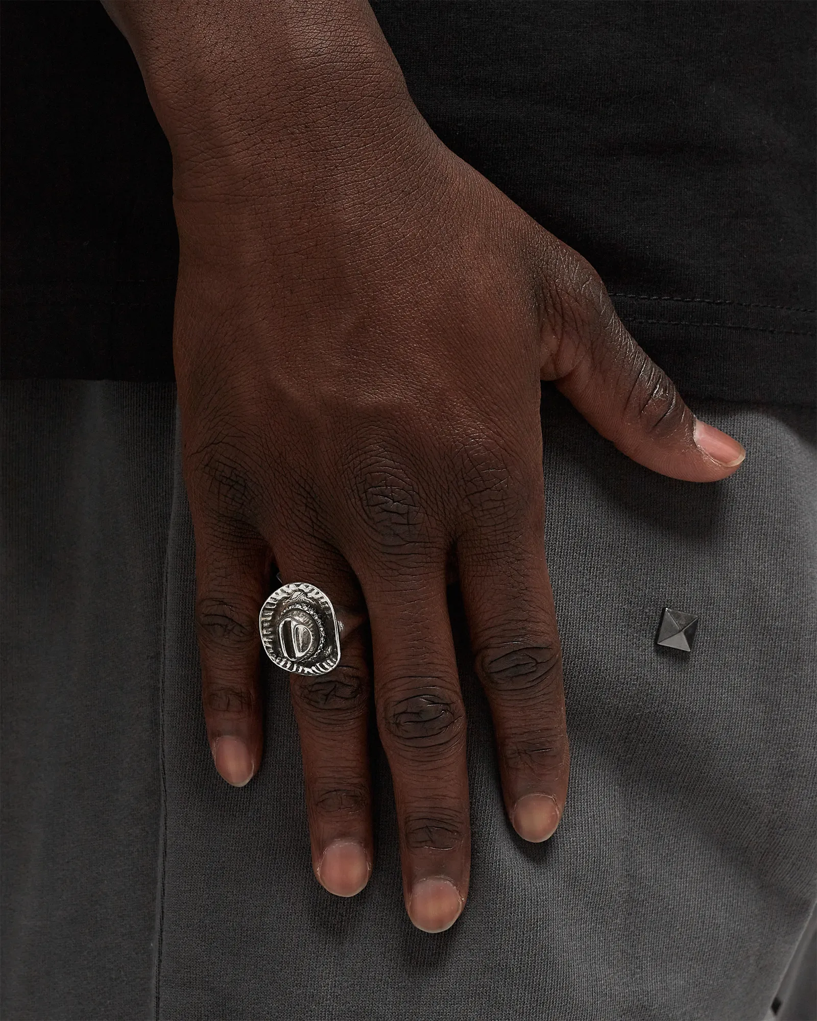 TwoJeys Hat Ring