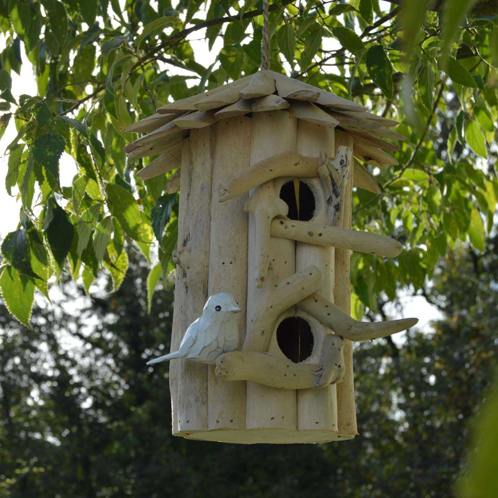 Nichoir hôtel en bois d'albésia à suspendre 26 x 36 cm