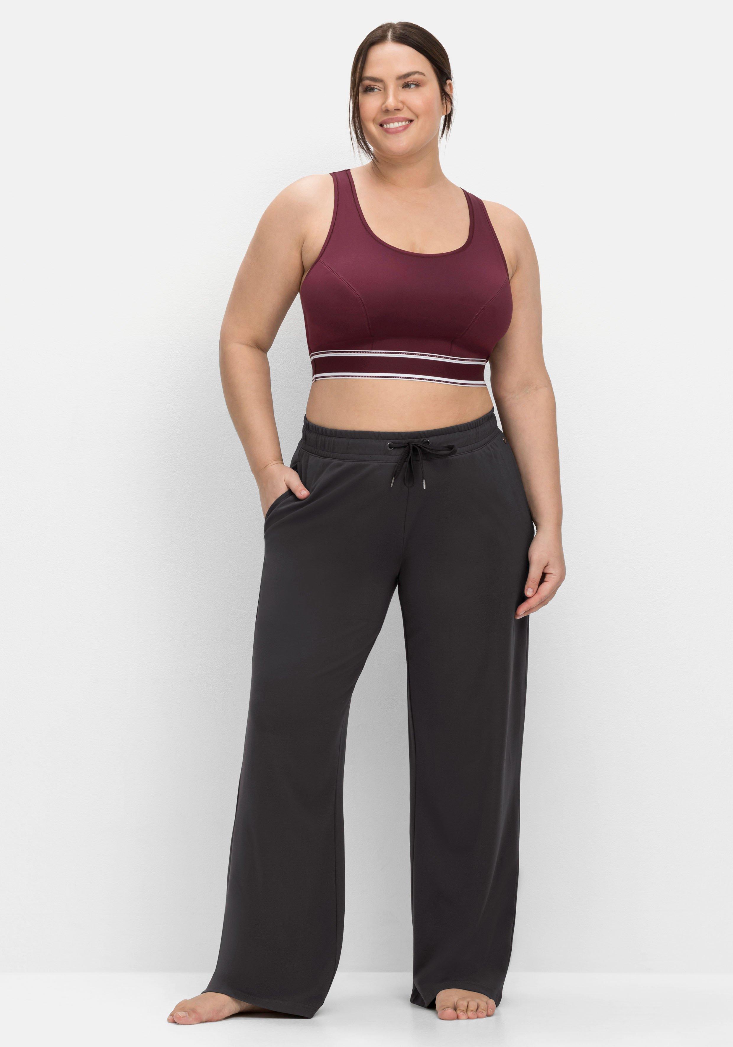 Sporthose aus Funktionsmaterial, mit Gummibund