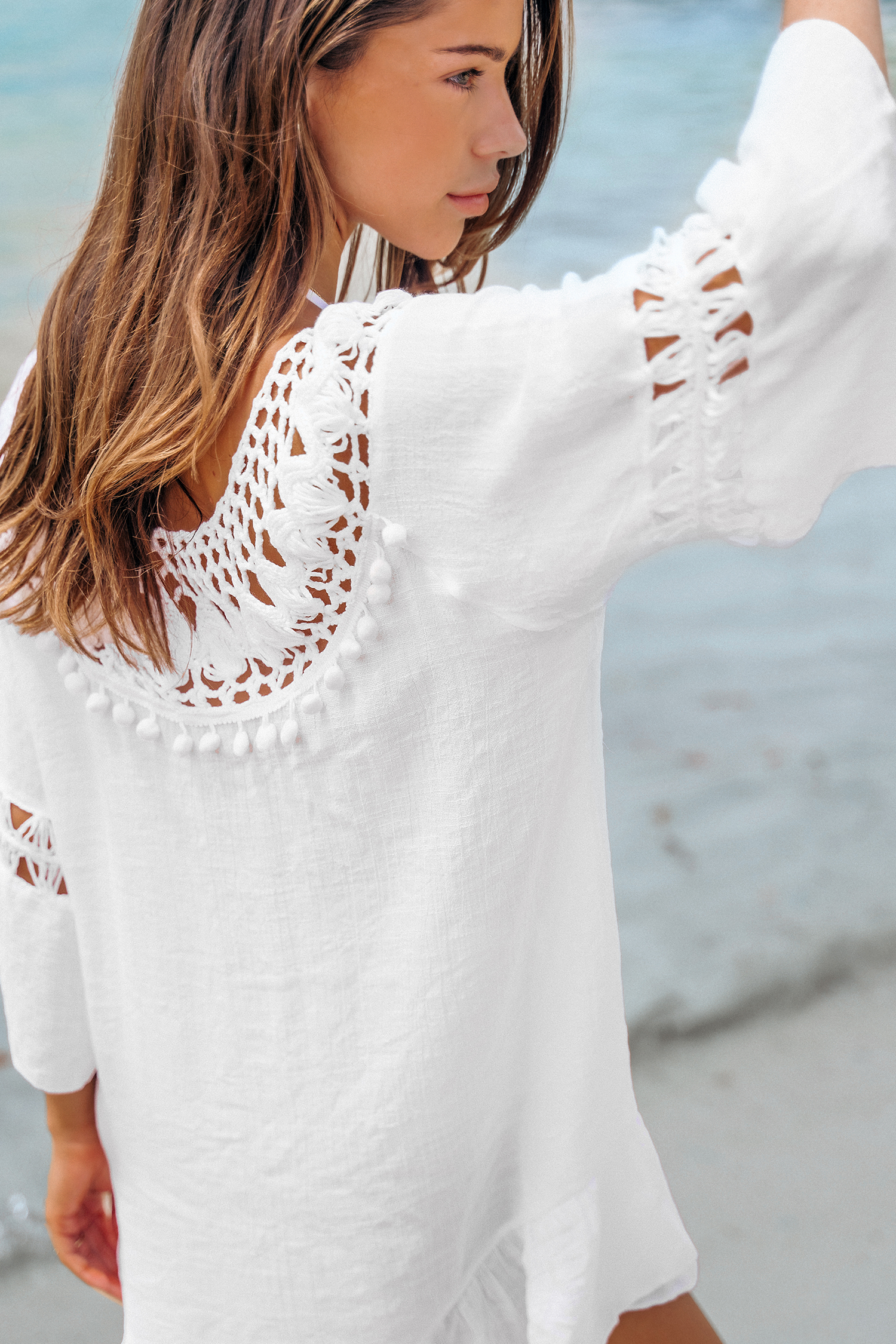 Robe cover up à volants en crochet