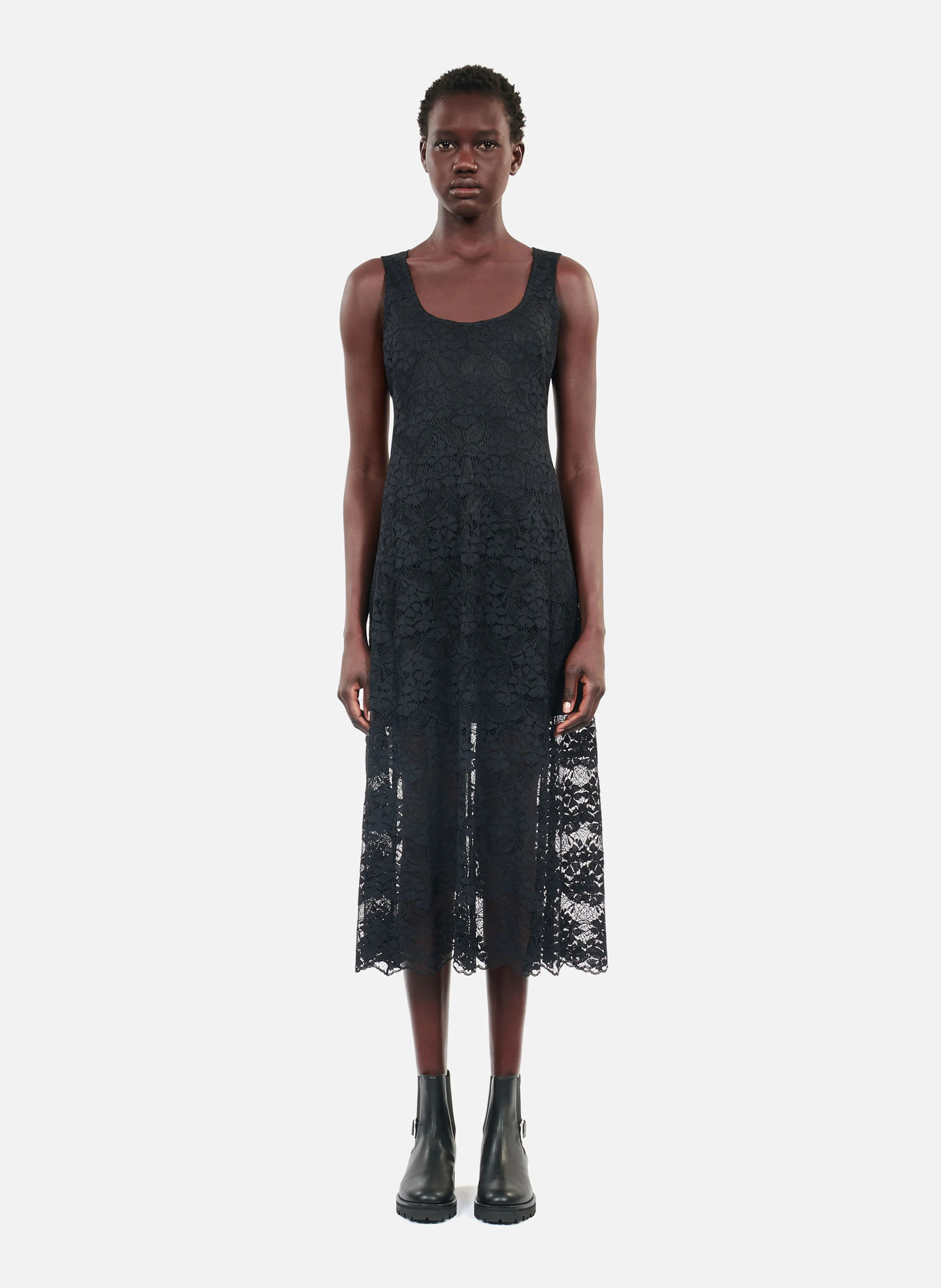 Robe midi col rond en dentelle | Noir