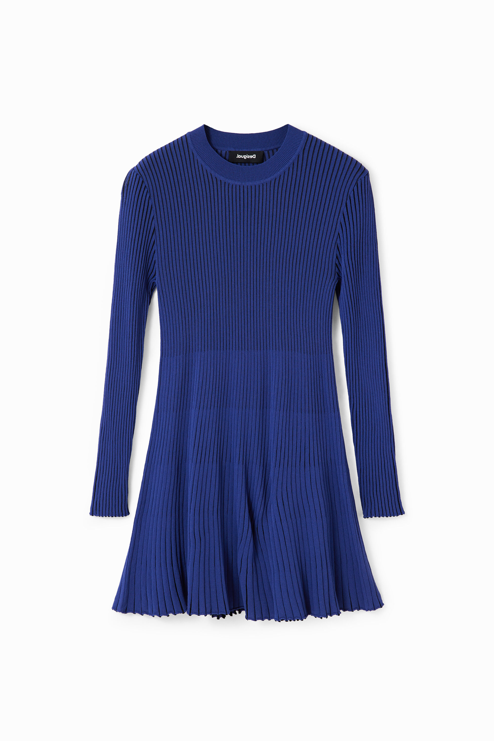 Vestido curto estilo canal