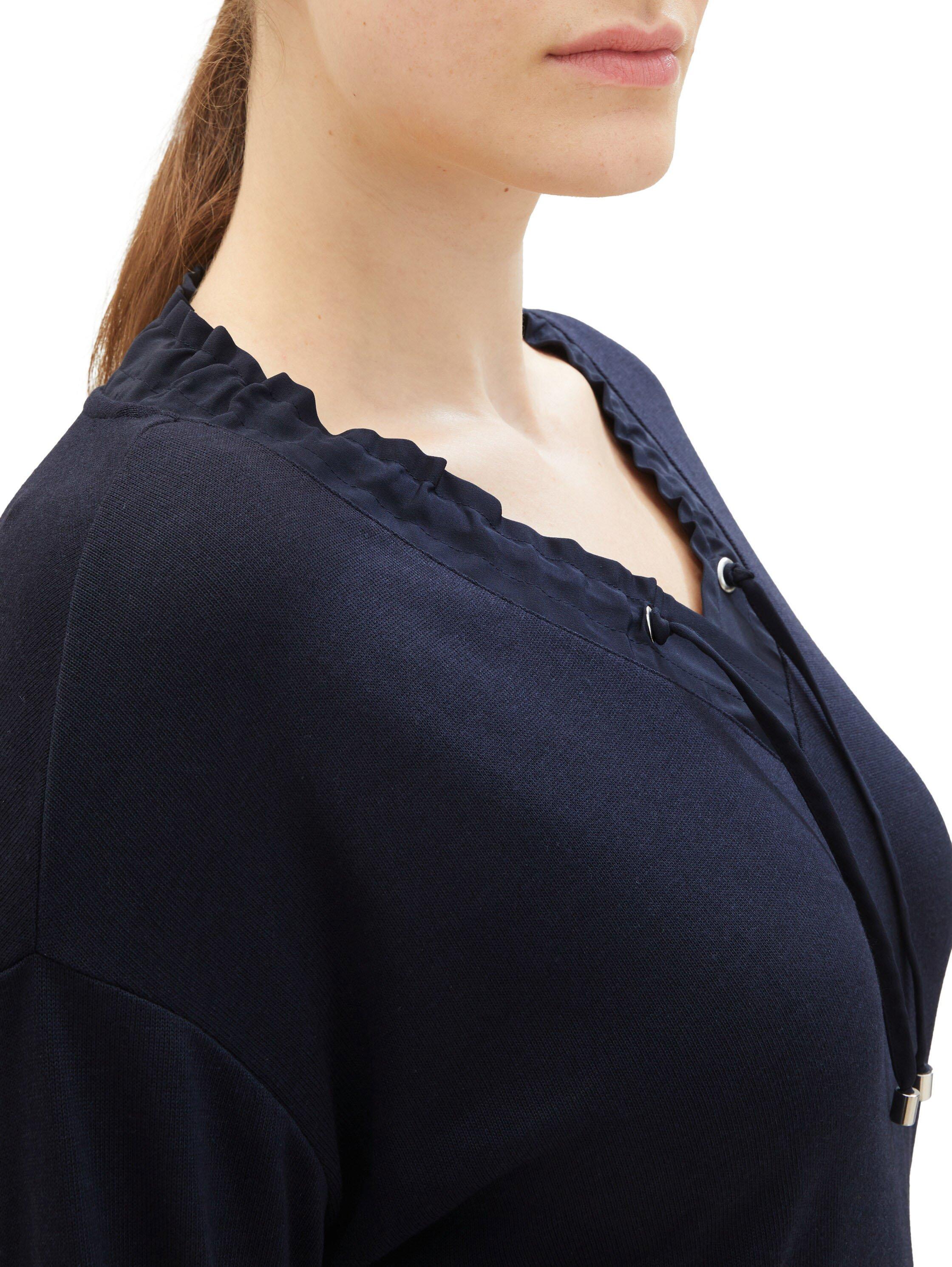 Langarmshirt mit gerüschtem V-Ausschnitt