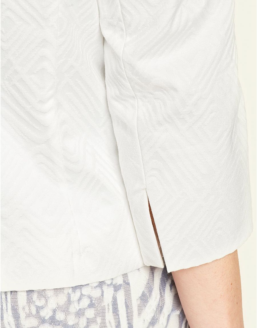 Veste gaufrée chic écru