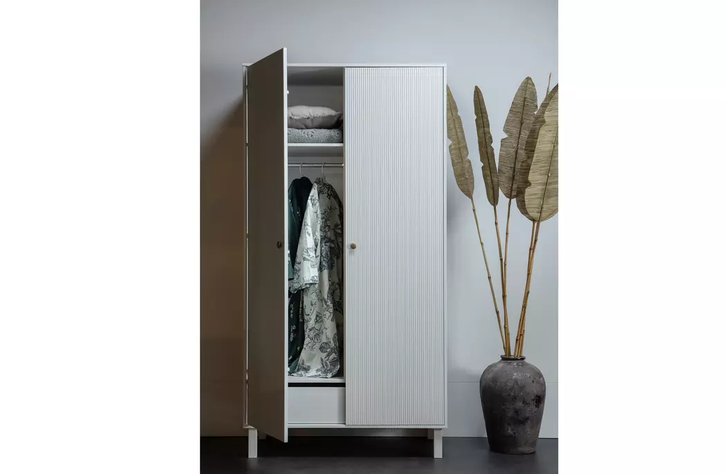 Schrank Madu