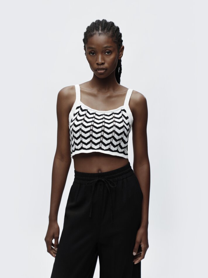 Top de malha vazada - Preto/branco