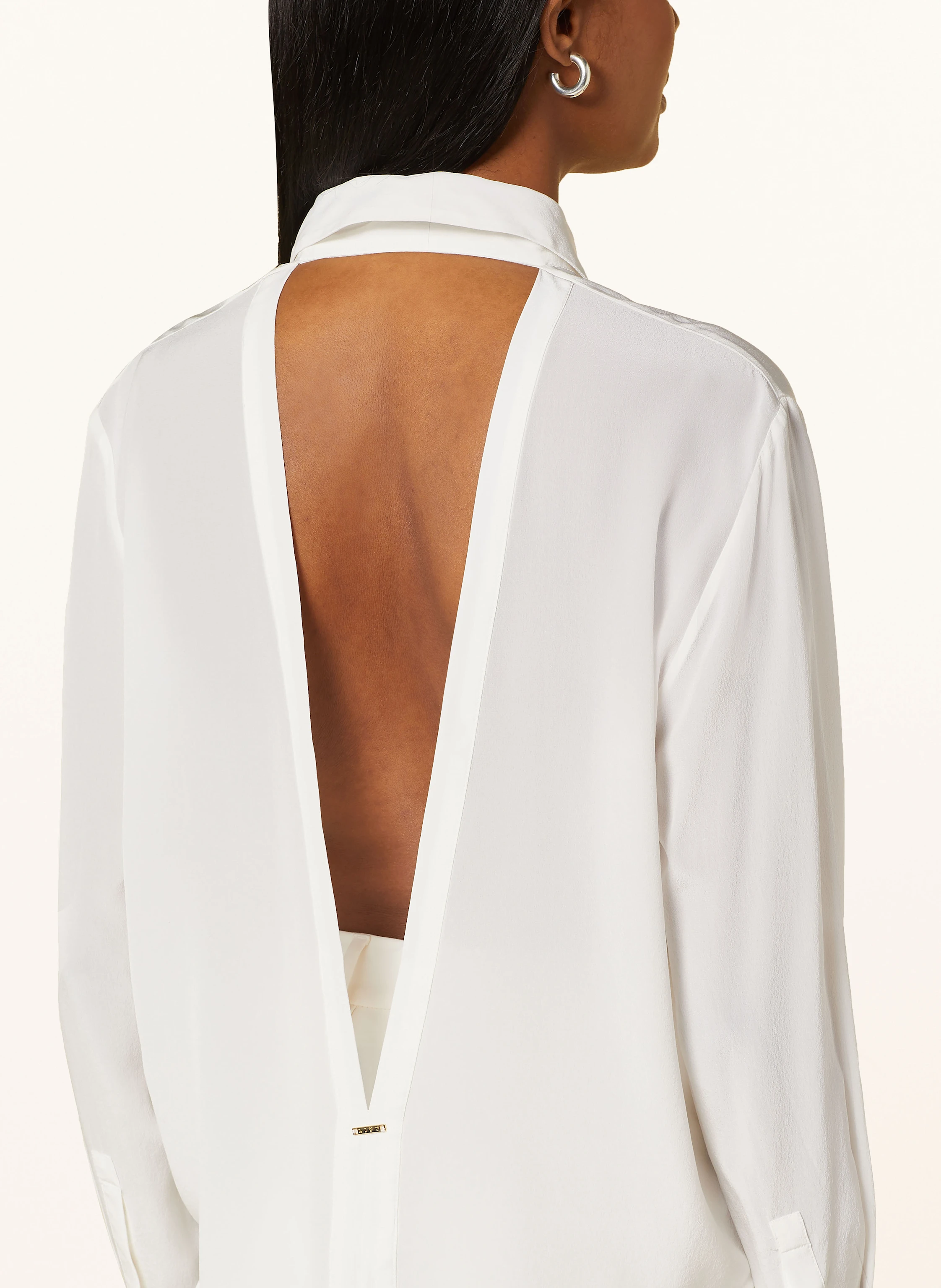 LIVY Lounge-Shirt ROMY aus Seide mit Cut-out