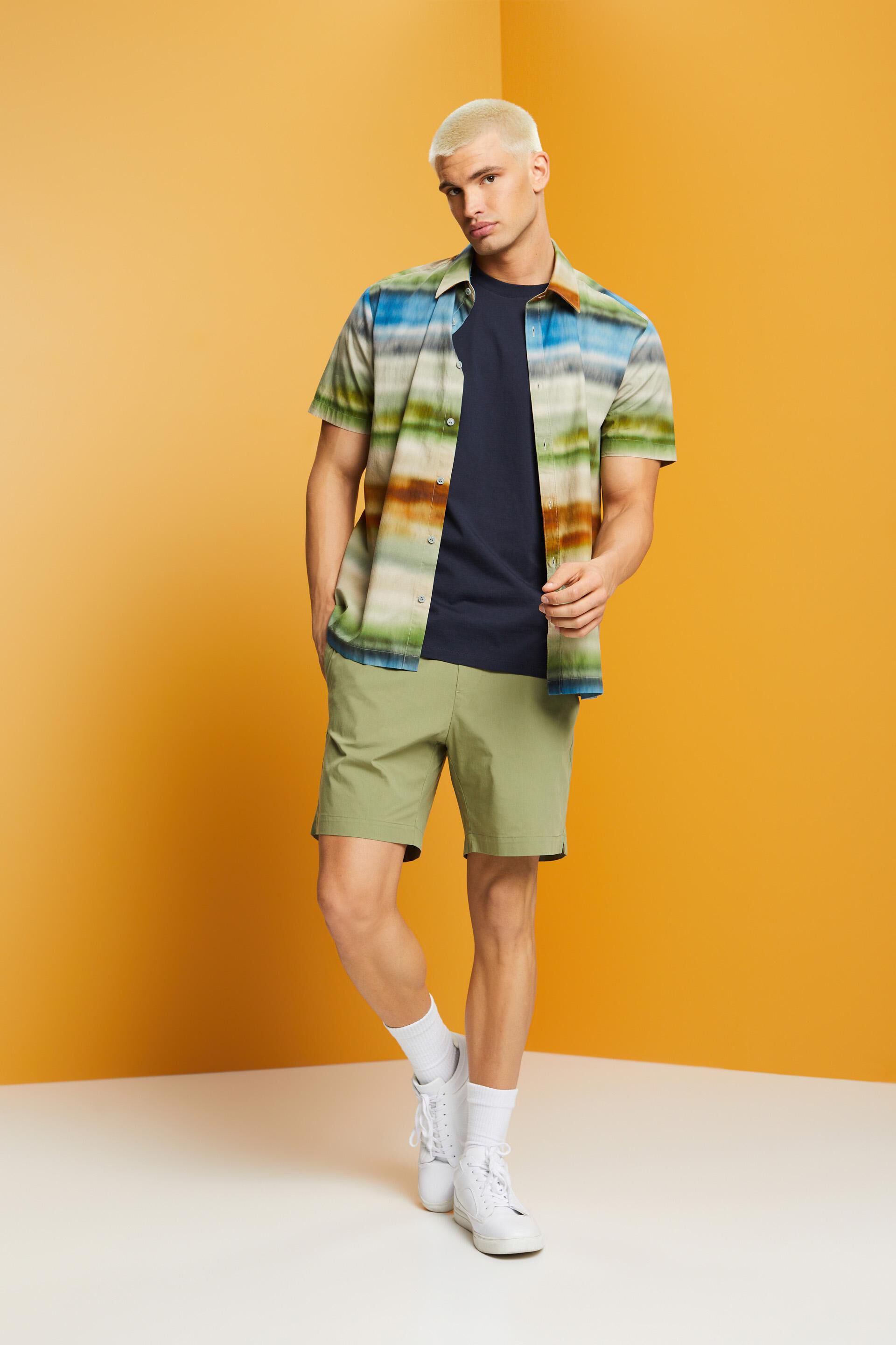 Chemise imprimée à col boutonné