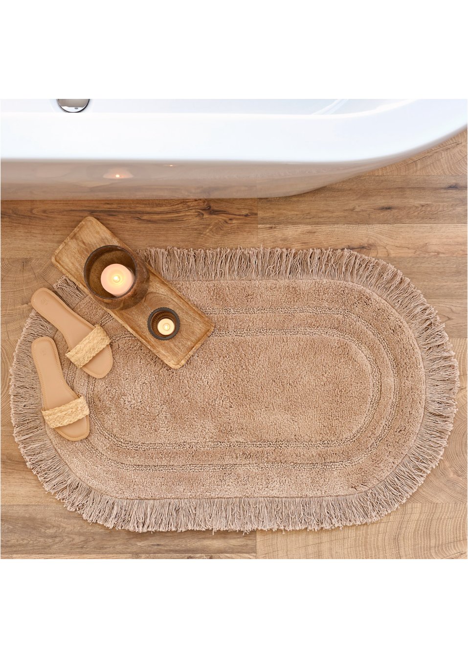 Tapis de salle de bain ovale avec franges