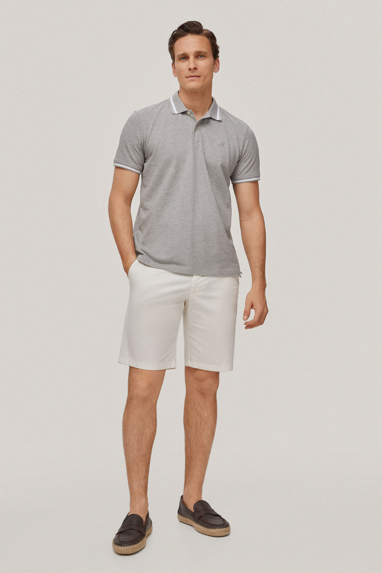 Camisa polo com gola com logotipo - Cinza