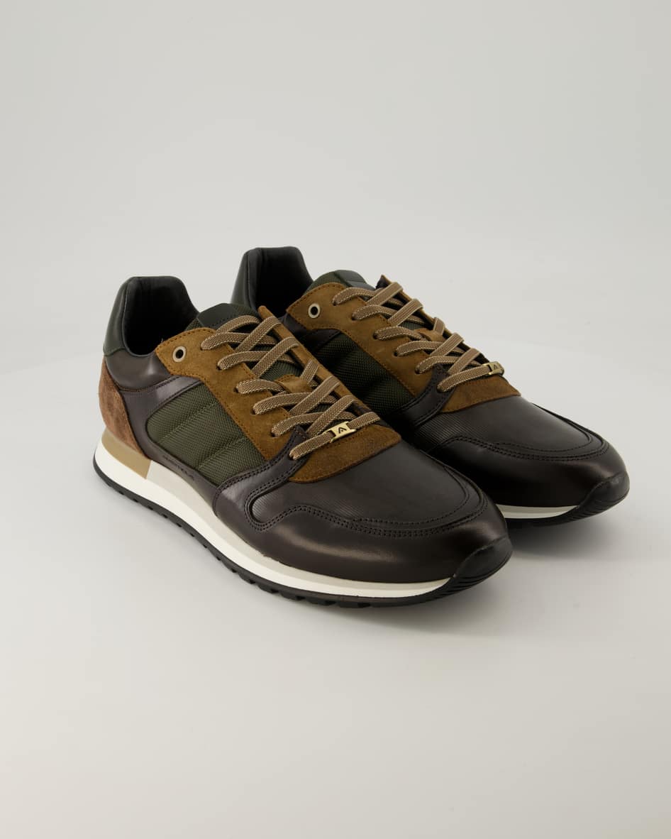 Ambitious Grizz Sneaker in Braun