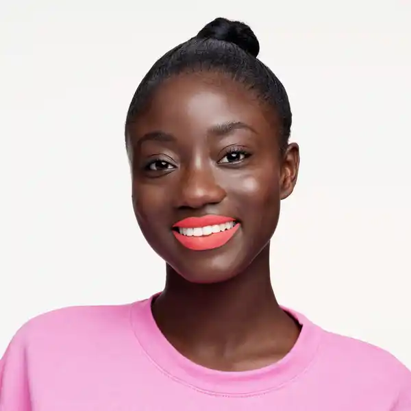 8h matte liquid lipstick 09 Fiery Red