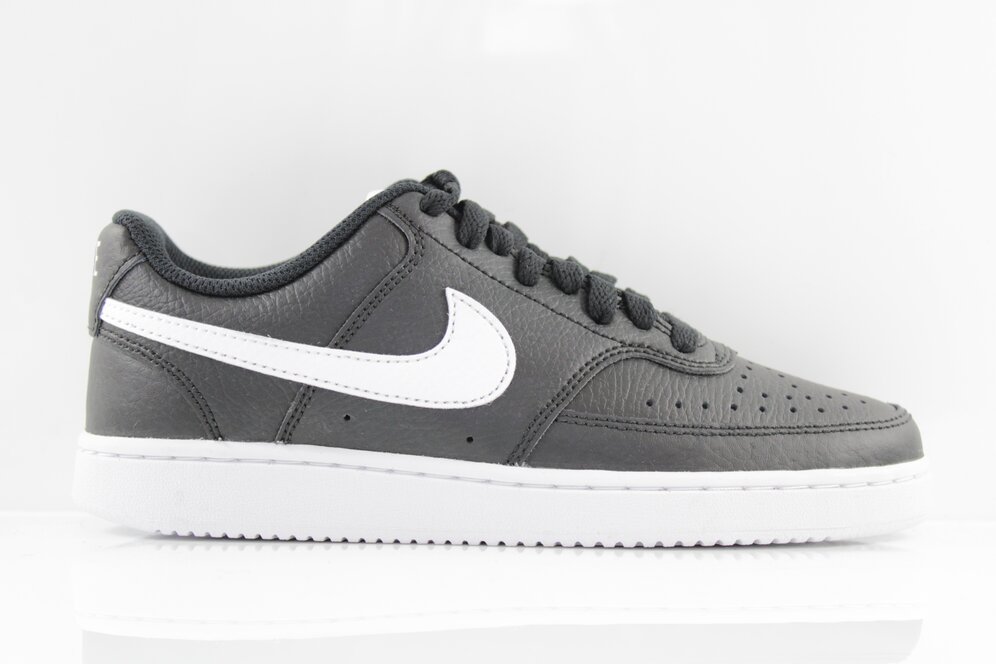 Nike Sneaker