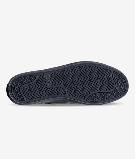 Globe Surplus Black Blue Bauer 7.5 US / 40 EU