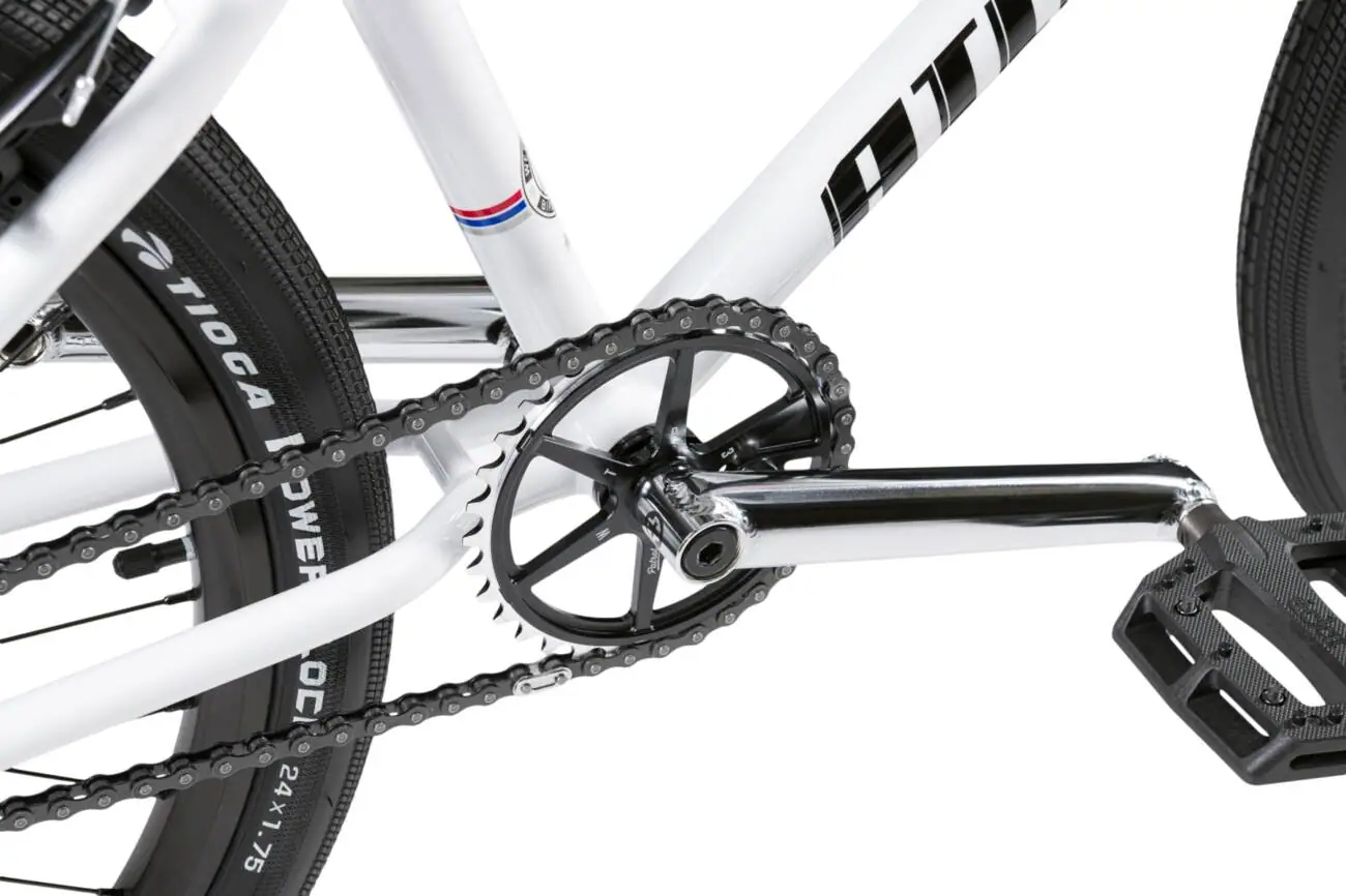 Wethepeople The Atlas 24