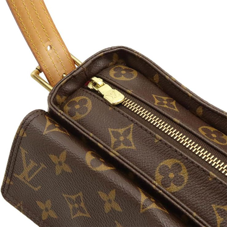 Louis Vuitton Vintage Louis Vuitton Cite Brown